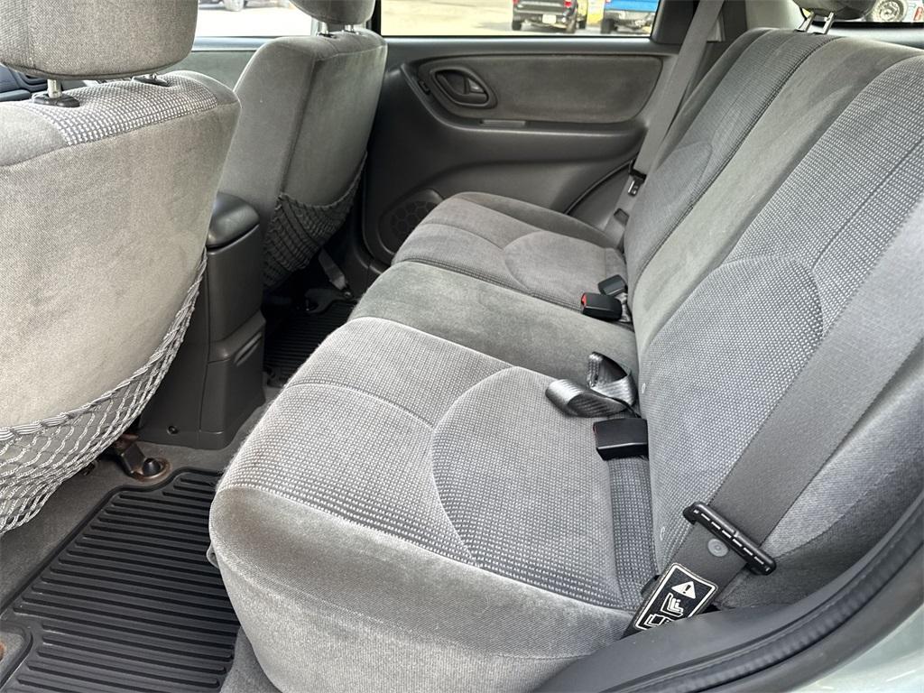 used 2003 Mazda Tribute car, priced at $5,800