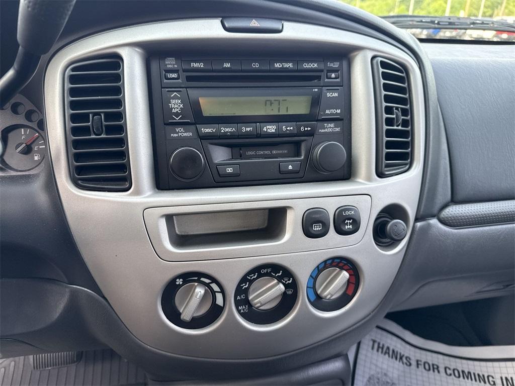 used 2003 Mazda Tribute car, priced at $5,800