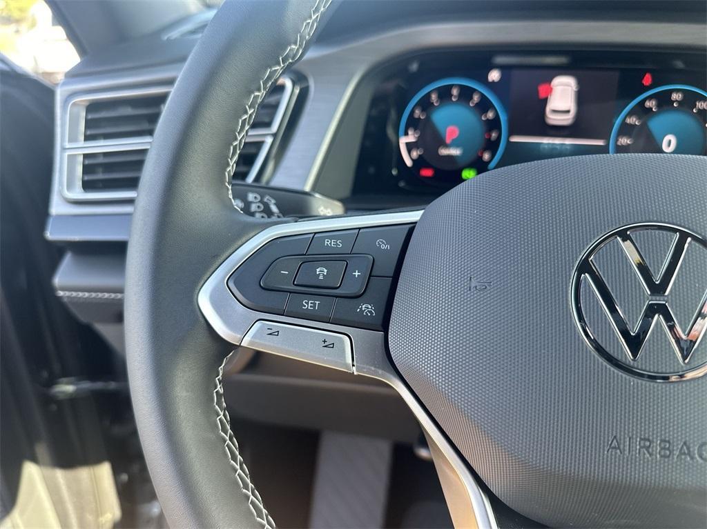 new 2024 Volkswagen Atlas Cross Sport car, priced at $45,410