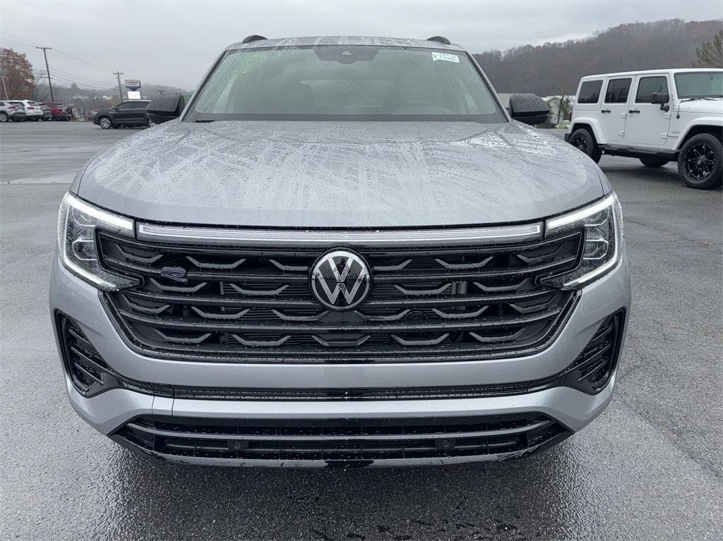 new 2025 Volkswagen Atlas Cross Sport car, priced at $51,320