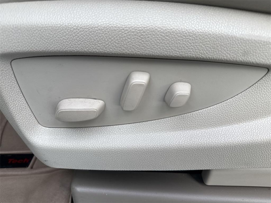 used 2016 GMC Yukon car, priced at $16,900