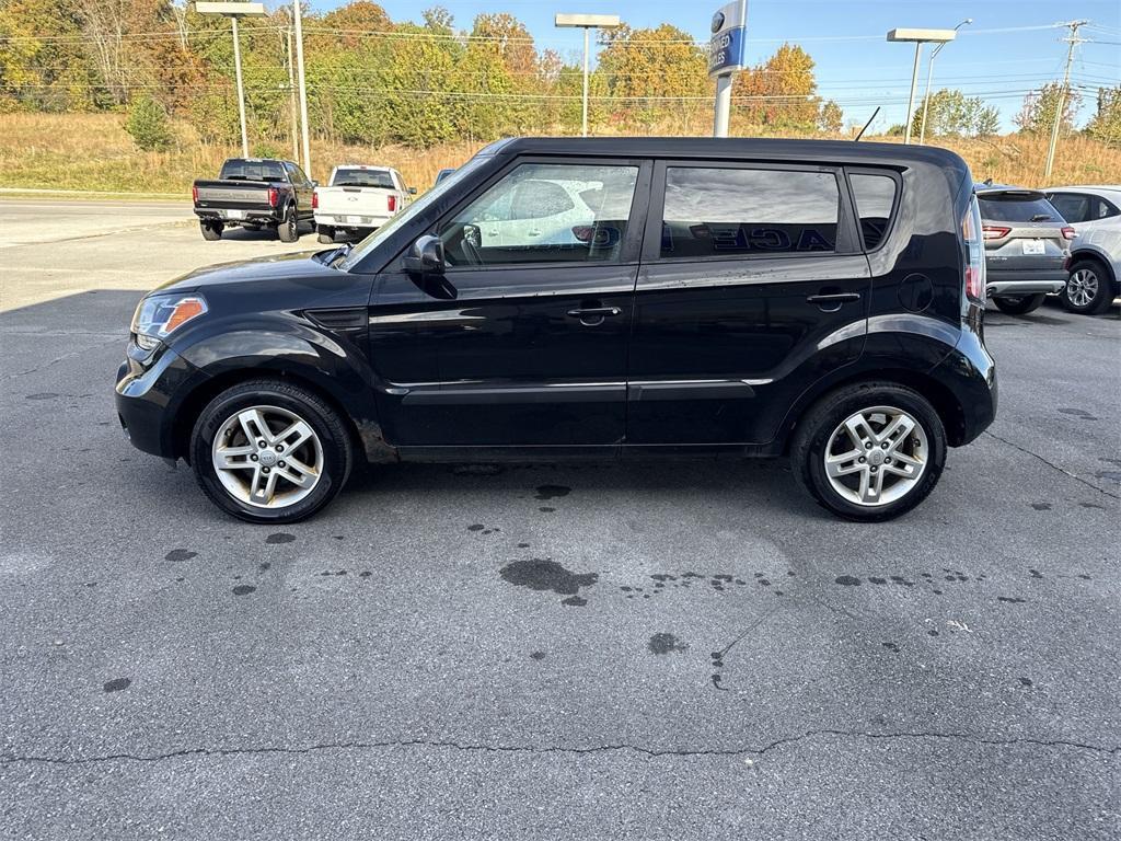 used 2011 Kia Soul car, priced at $5,999
