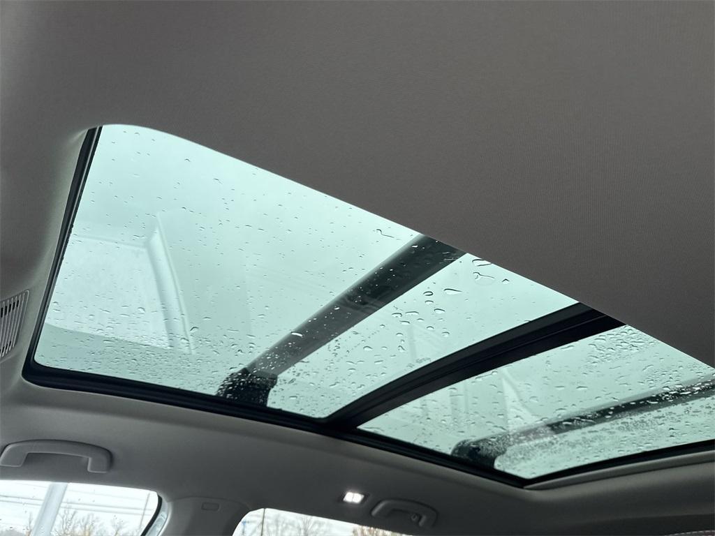 new 2026 Volkswagen Atlas car, priced at $51,140