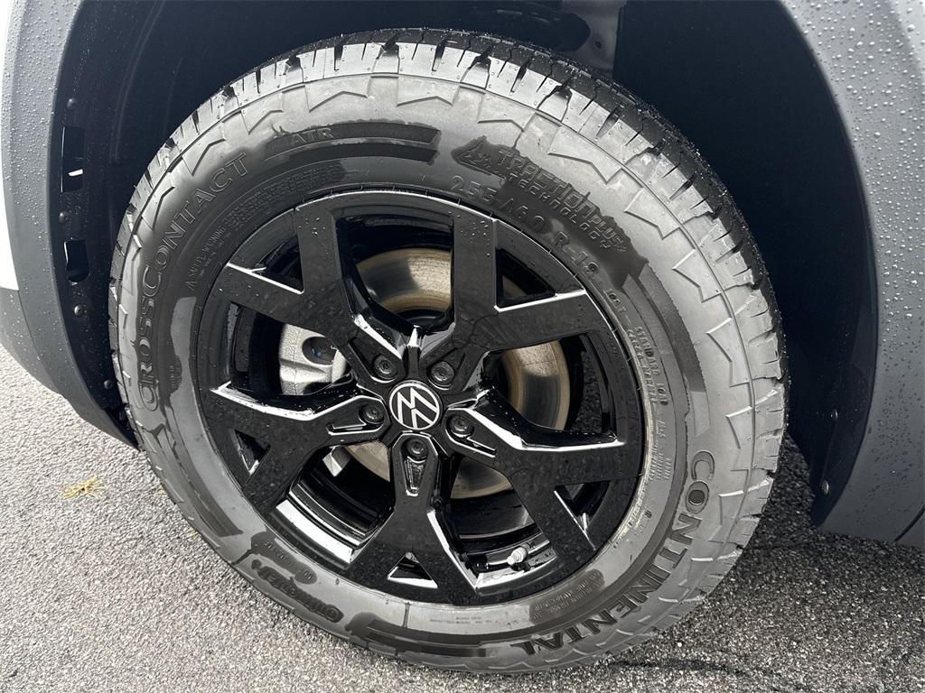 new 2026 Volkswagen Atlas car, priced at $51,140