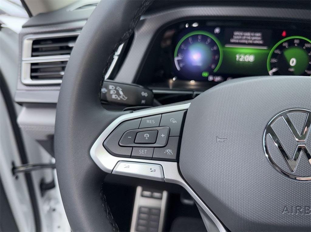 new 2025 Volkswagen Atlas car, priced at $49,120