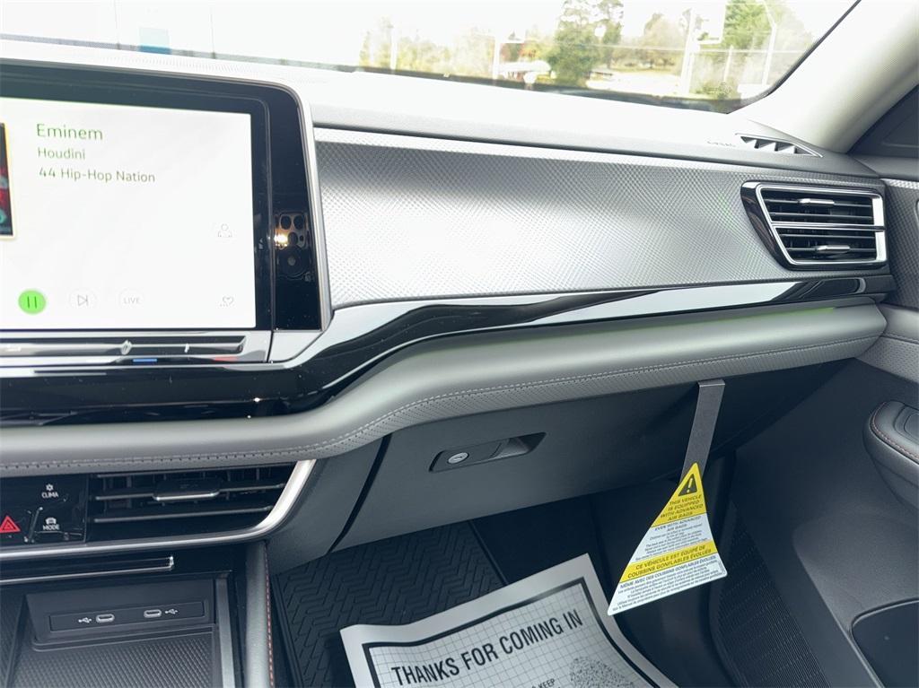 new 2025 Volkswagen Atlas car, priced at $49,120