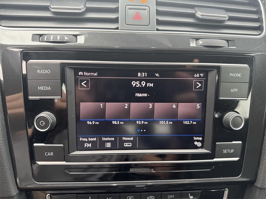 used 2019 Volkswagen Golf Alltrack car, priced at $22,500