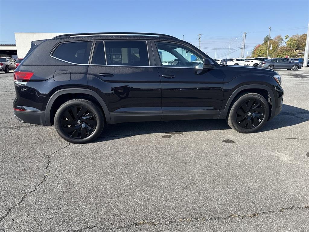 used 2024 Volkswagen Atlas car, priced at $35,500