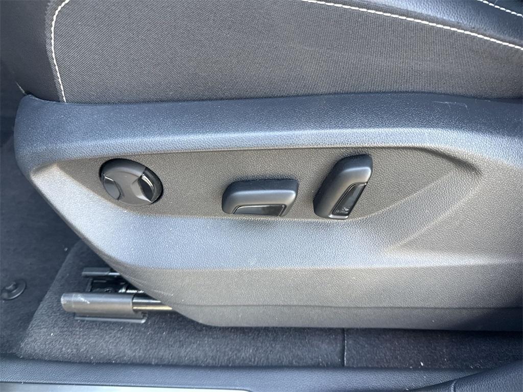 used 2024 Volkswagen Atlas car, priced at $35,500