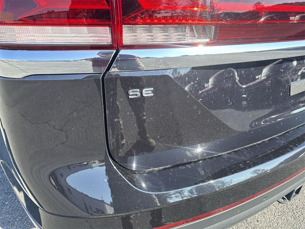 used 2024 Volkswagen Atlas car, priced at $35,500