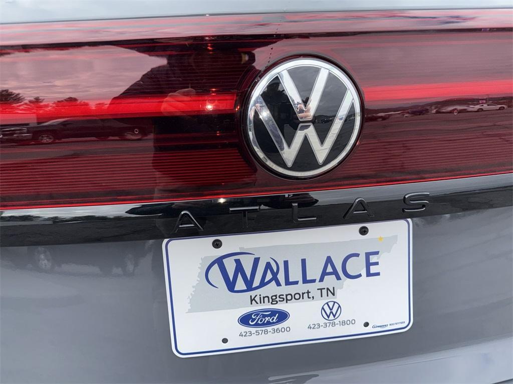 new 2025 Volkswagen Atlas Cross Sport car, priced at $51,655