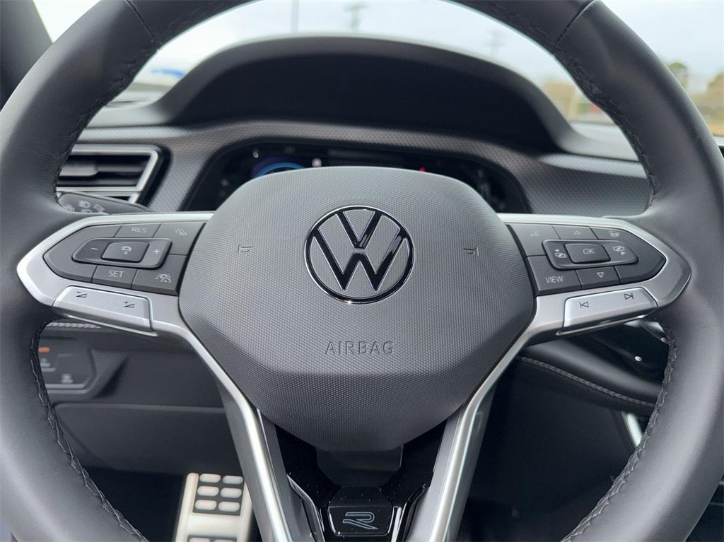 new 2025 Volkswagen Atlas Cross Sport car, priced at $51,655