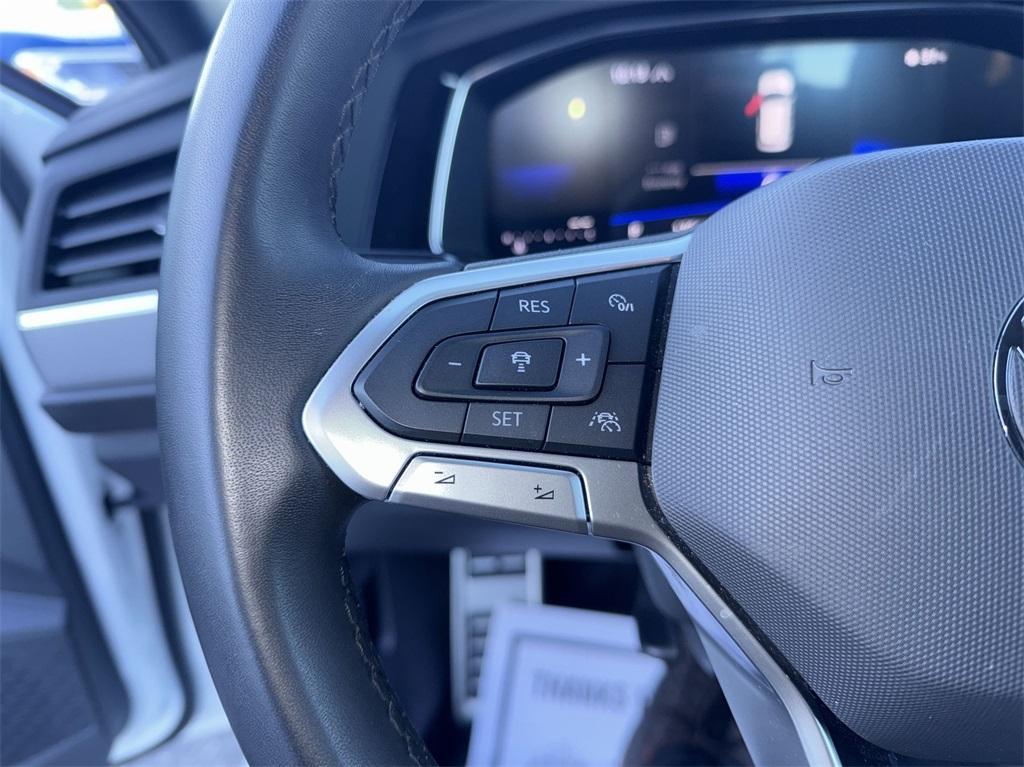 used 2024 Volkswagen Jetta car, priced at $21,900