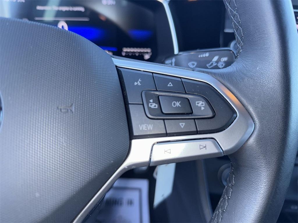 used 2024 Volkswagen Jetta car, priced at $21,900