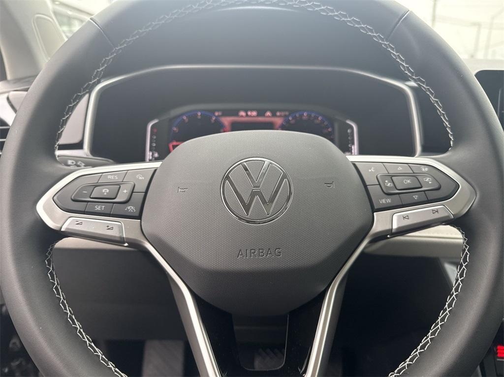 new 2025 Volkswagen Taos car, priced at $37,050
