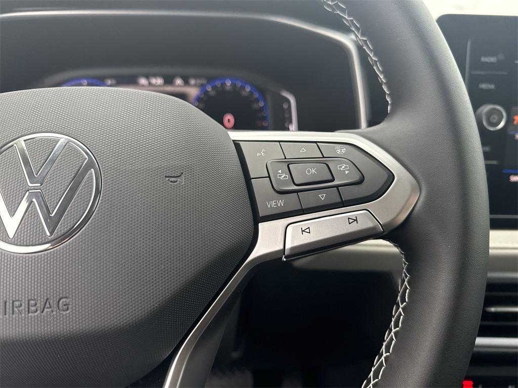 new 2025 Volkswagen Taos car, priced at $37,050