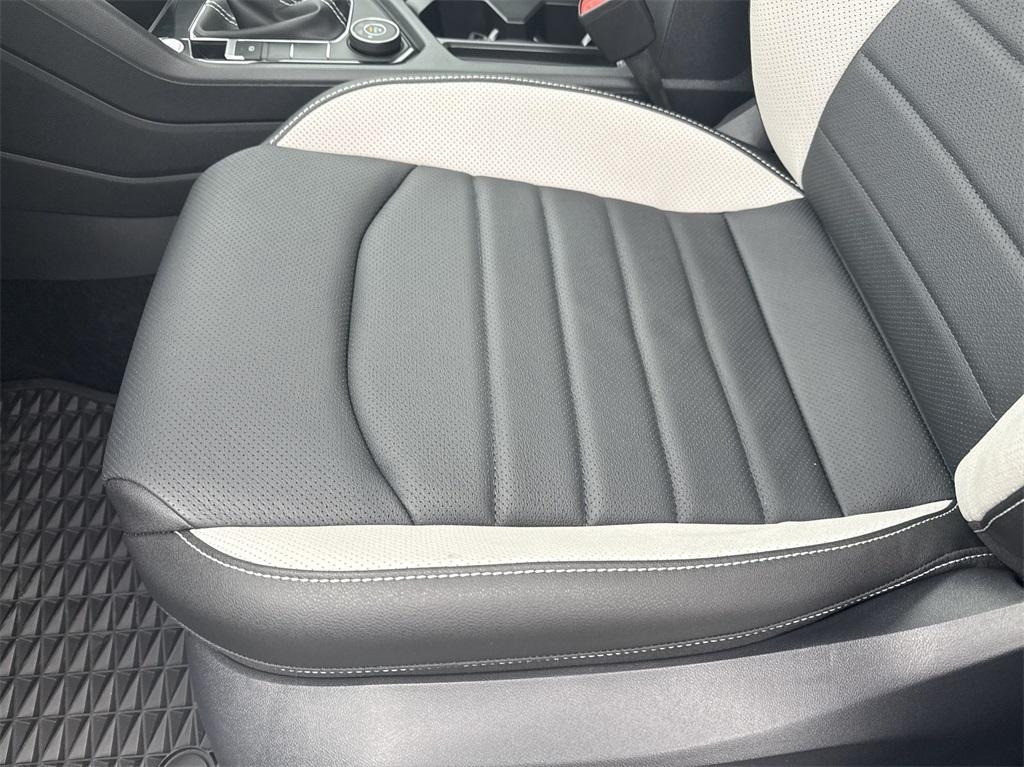 new 2025 Volkswagen Taos car, priced at $37,050
