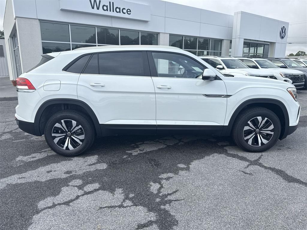 new 2025 Volkswagen Atlas Cross Sport car, priced at $41,257