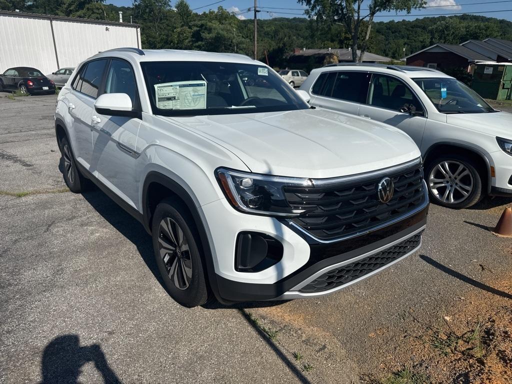 new 2025 Volkswagen Atlas Cross Sport car, priced at $41,257
