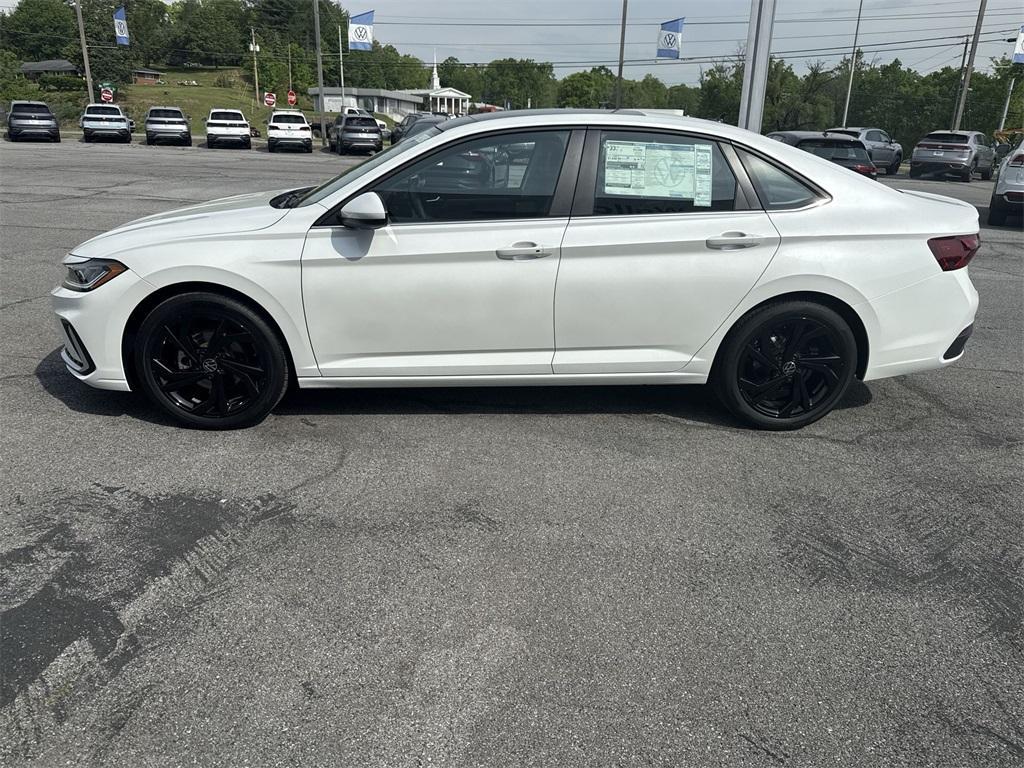 new 2025 Volkswagen Jetta car