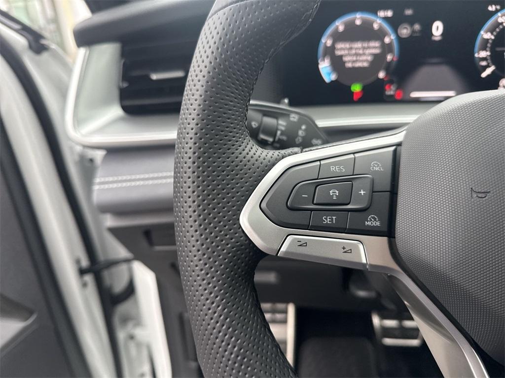 new 2026 Volkswagen Tiguan car, priced at $41,787