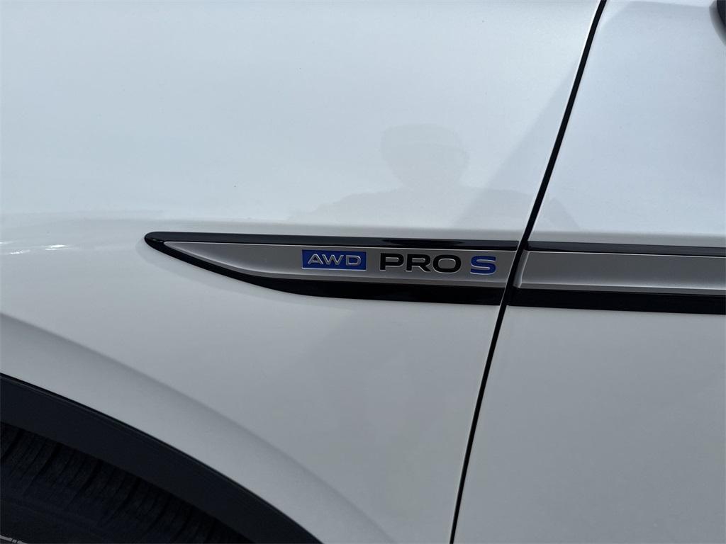 new 2025 Volkswagen ID.4 car, priced at $56,716