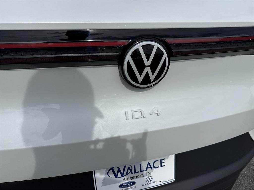 new 2025 Volkswagen ID.4 car, priced at $56,716