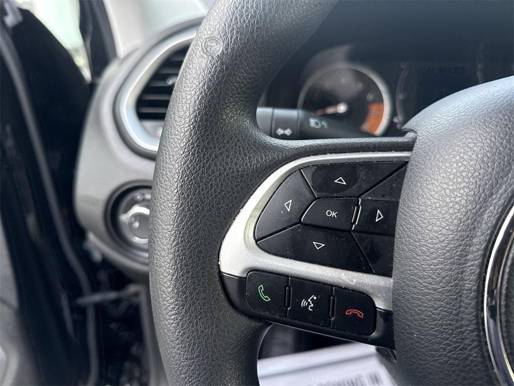 used 2021 Jeep Renegade car, priced at $15,450