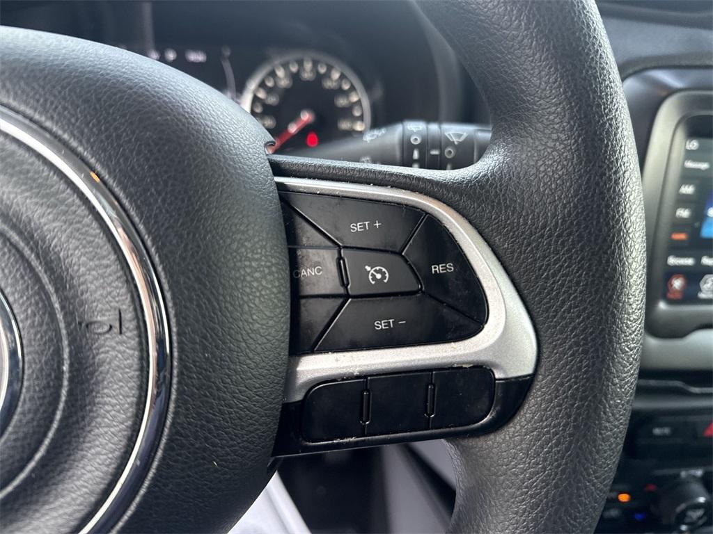 used 2021 Jeep Renegade car, priced at $15,450