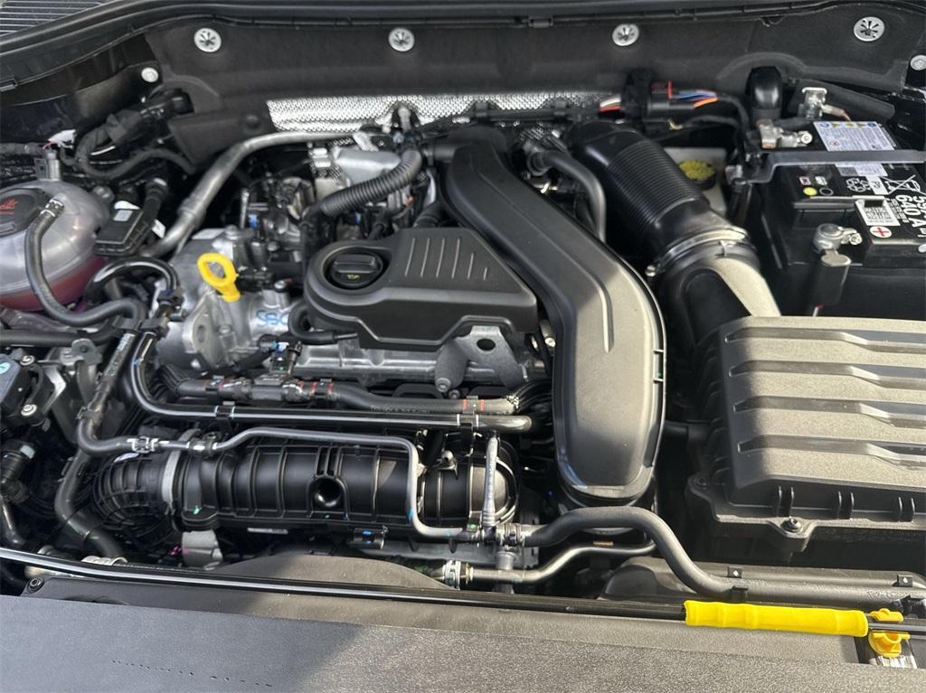 new 2025 Volkswagen Taos car, priced at $33,010