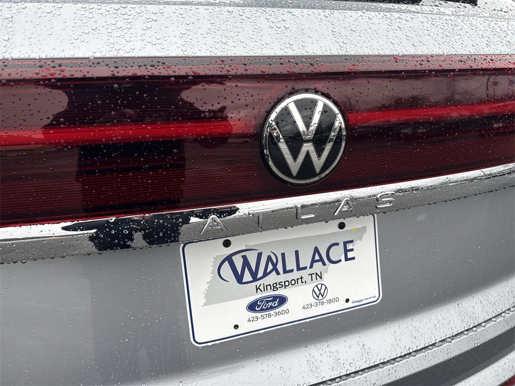 new 2025 Volkswagen Atlas Cross Sport car, priced at $54,550