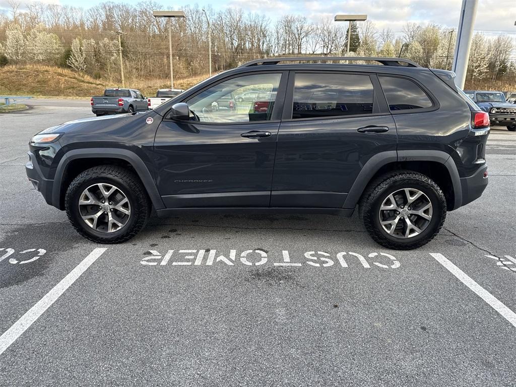 used 2017 Jeep Cherokee car, priced at $13,690