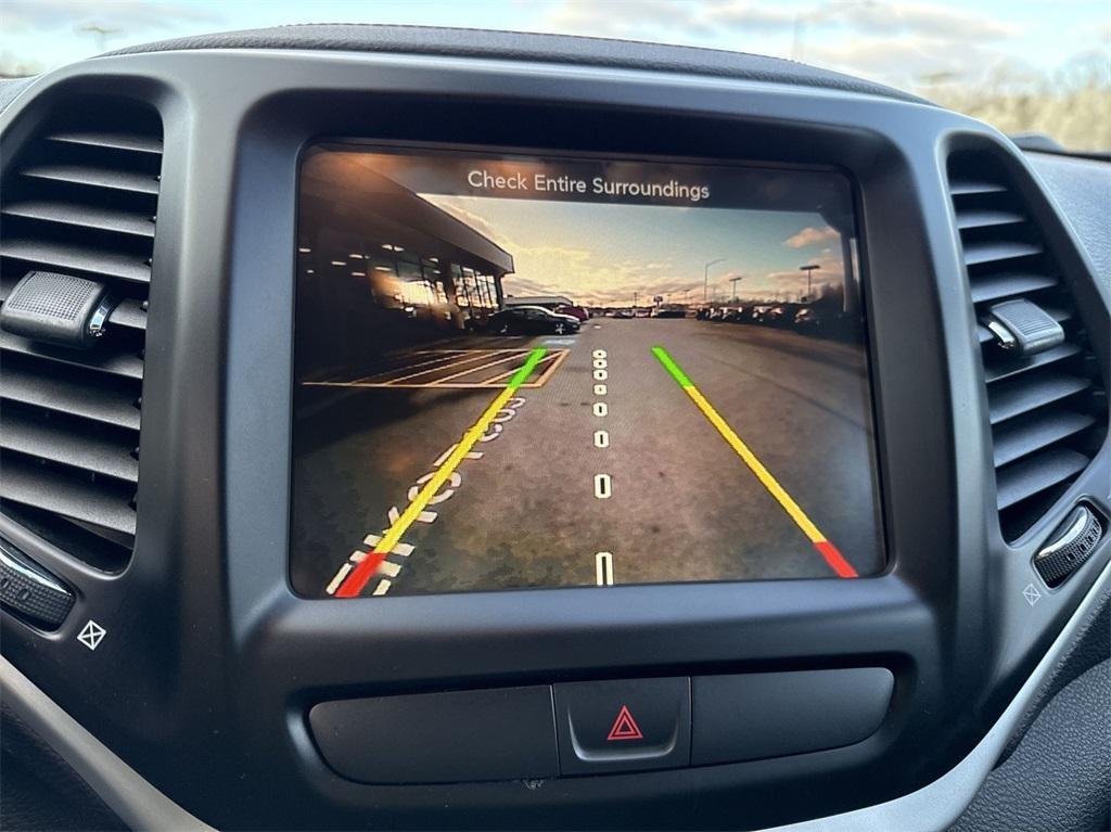 used 2017 Jeep Cherokee car, priced at $13,690