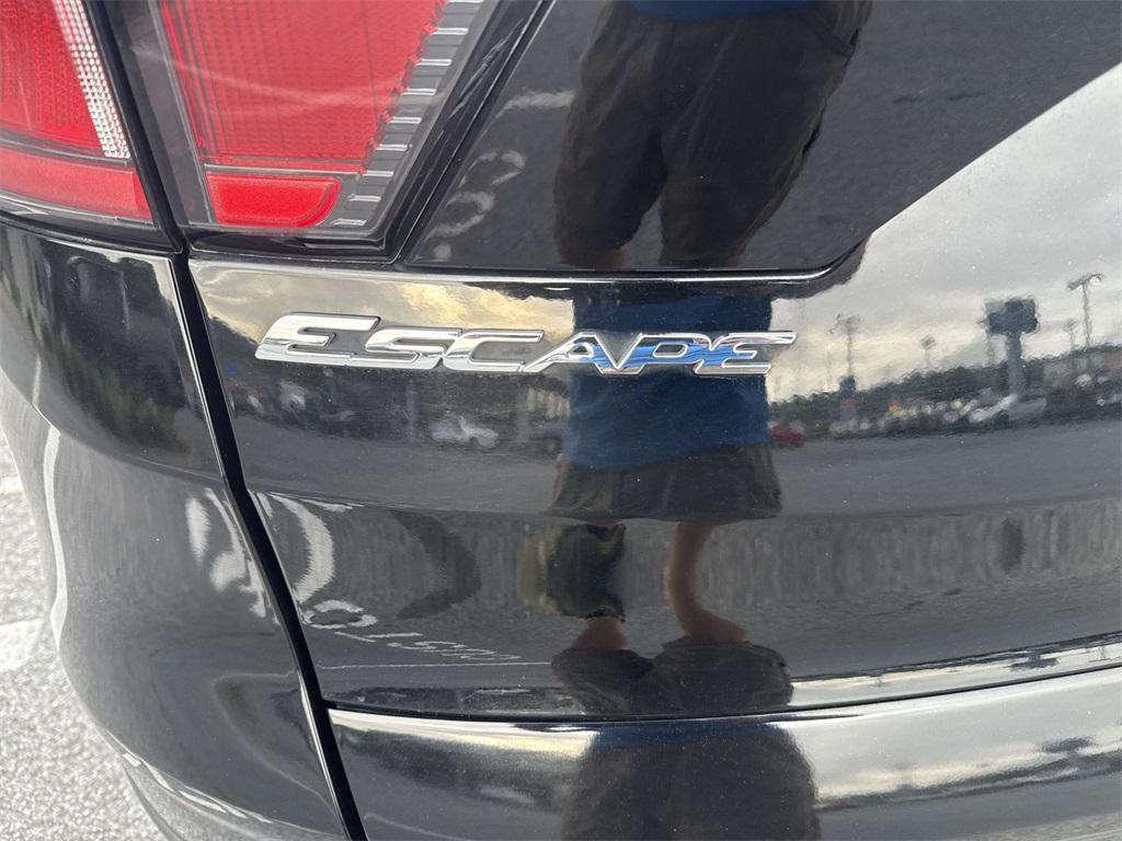 used 2018 Ford Escape car, priced at $13,900