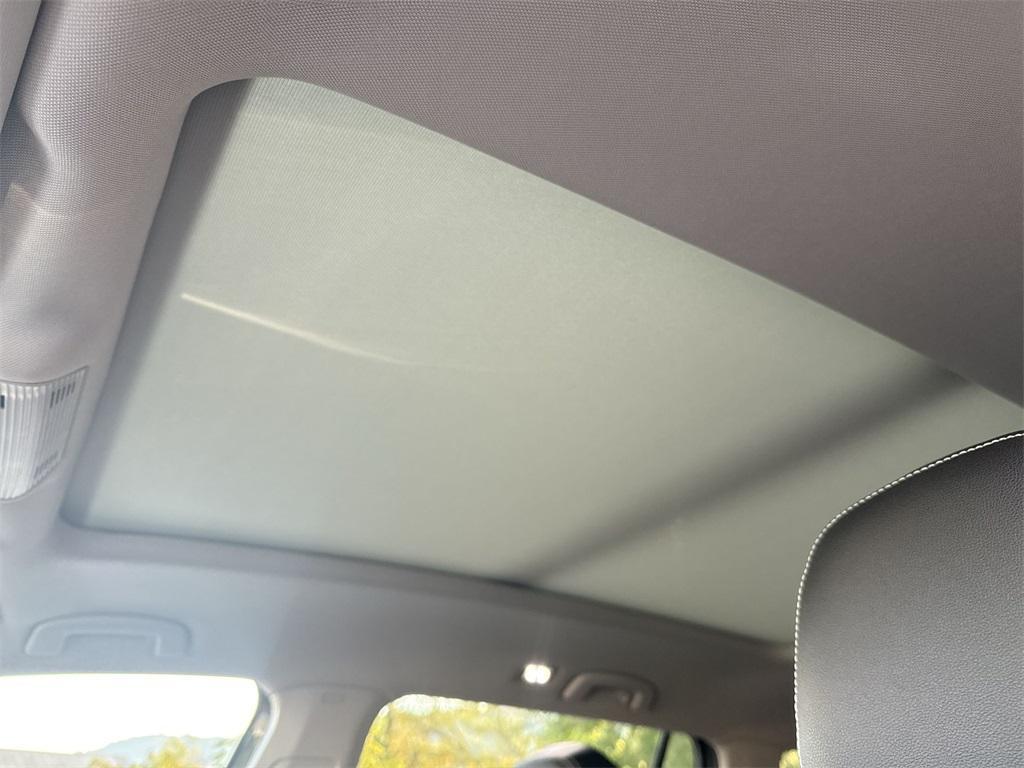 new 2026 Volkswagen Atlas car, priced at $49,277