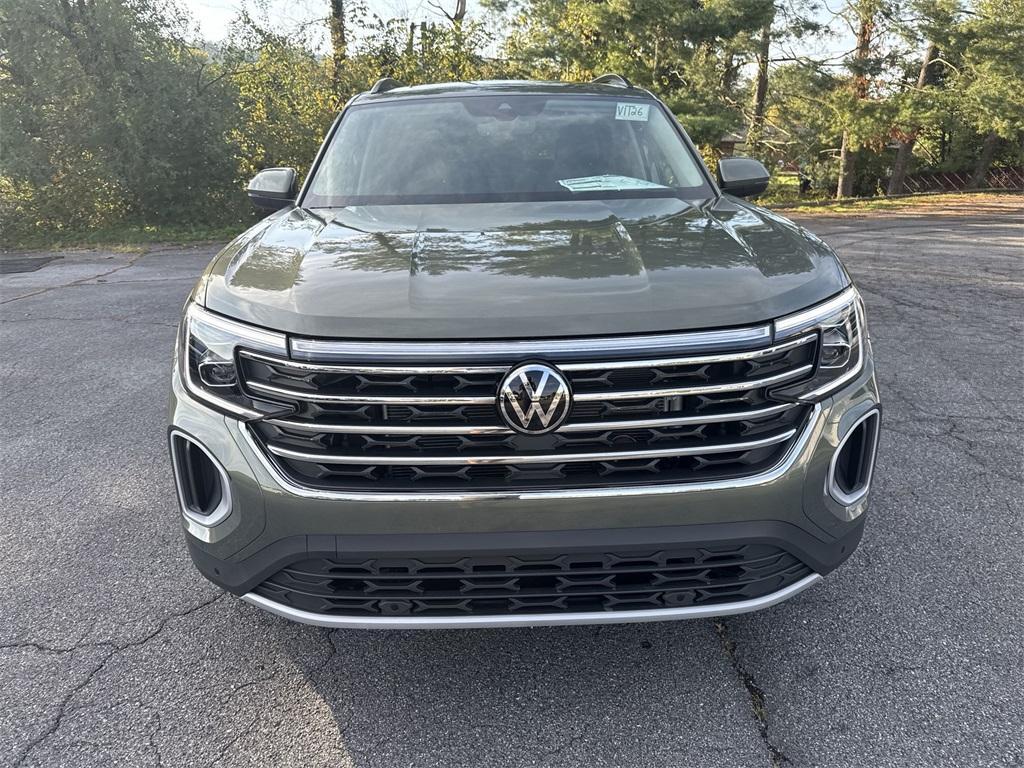 new 2026 Volkswagen Atlas car, priced at $49,277