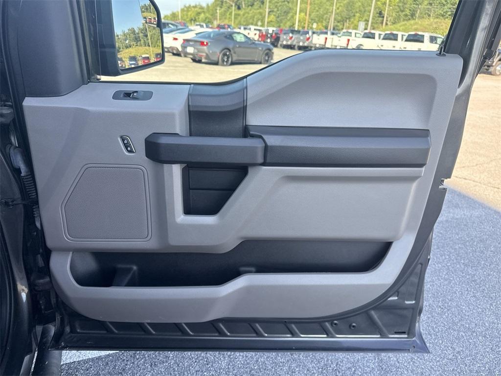 used 2020 Ford F-150 car, priced at $33,850