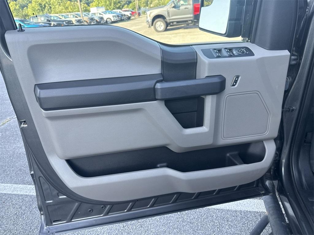 used 2020 Ford F-150 car, priced at $33,850