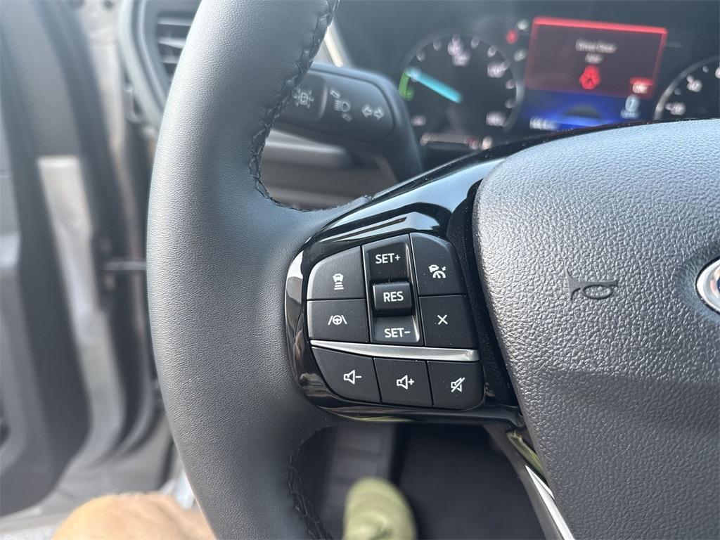 used 2022 Ford Escape car, priced at $31,000