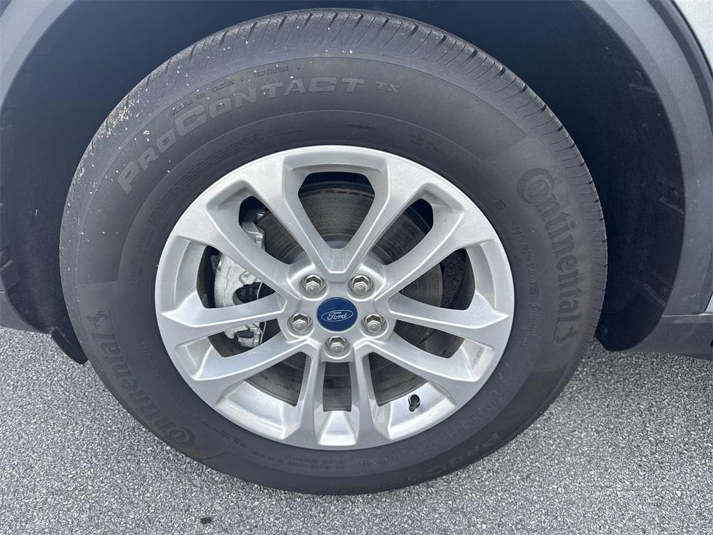 used 2022 Ford Escape car, priced at $31,000