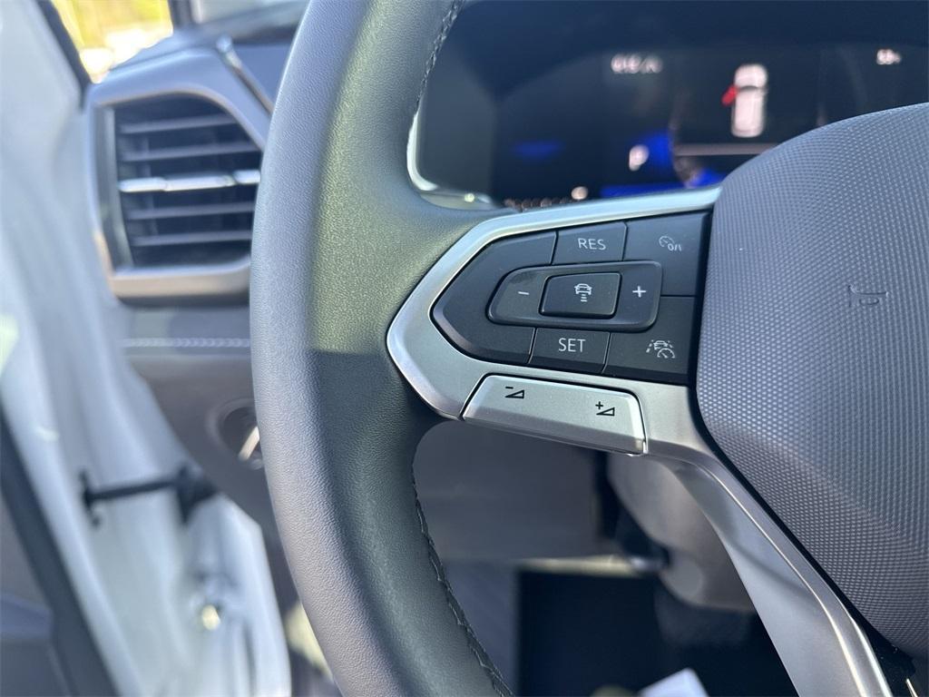 new 2025 Volkswagen Taos car, priced at $34,012