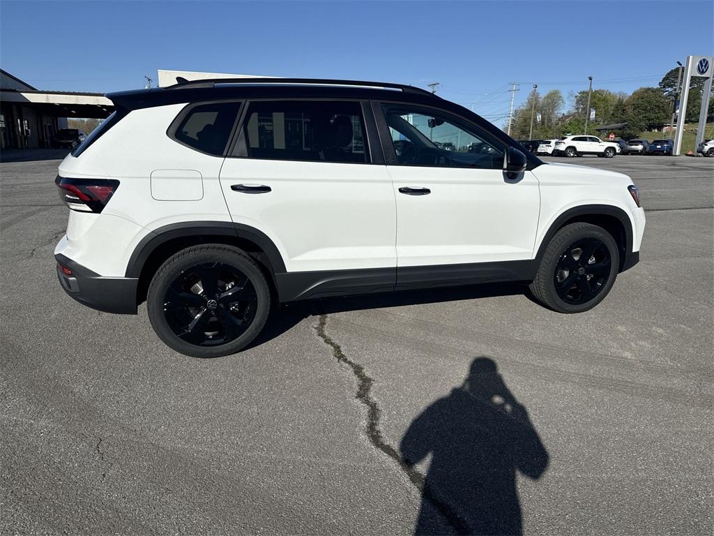new 2025 Volkswagen Taos car, priced at $34,012