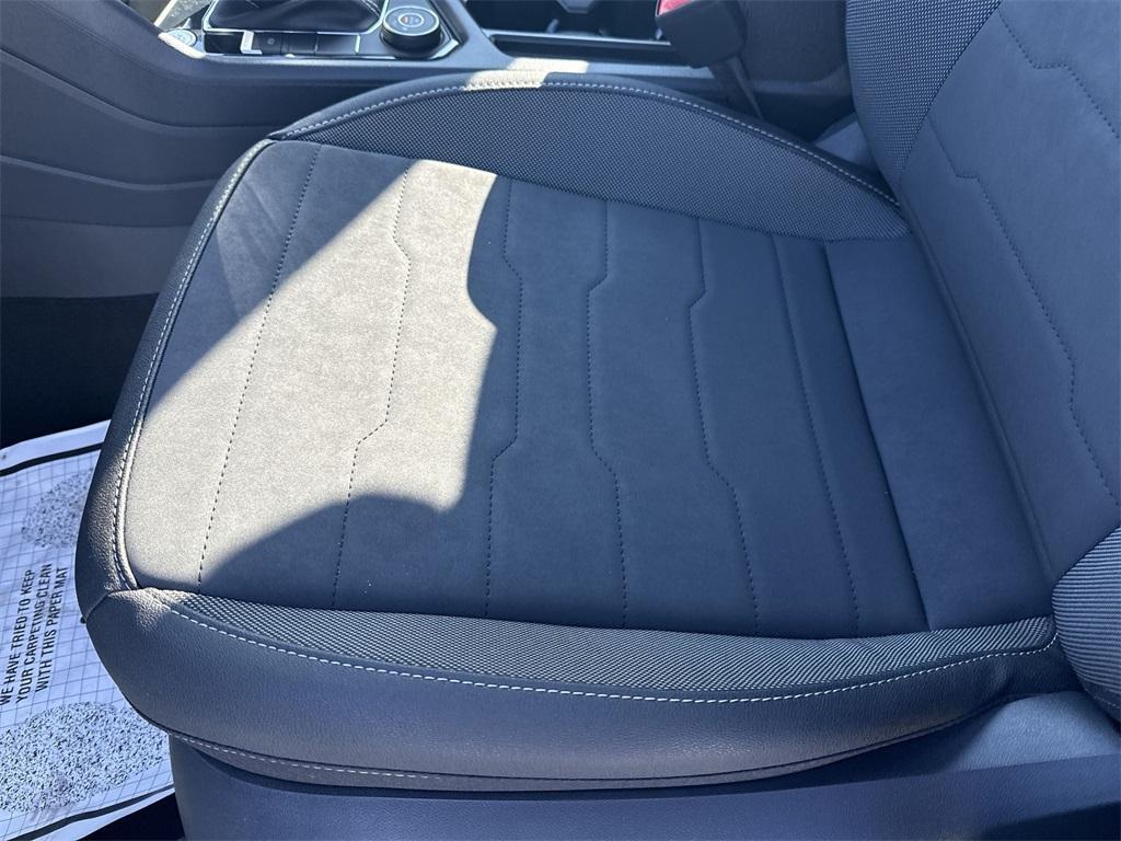new 2025 Volkswagen Taos car, priced at $34,012