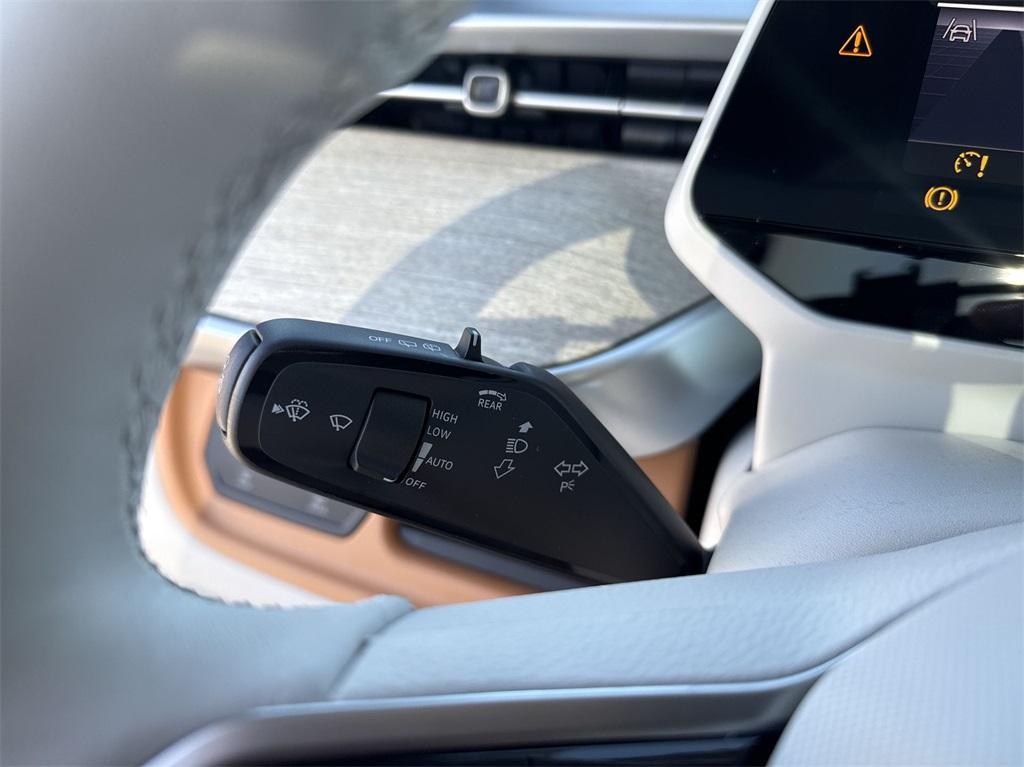 new 2025 Volkswagen ID. Buzz car, priced at $67,480