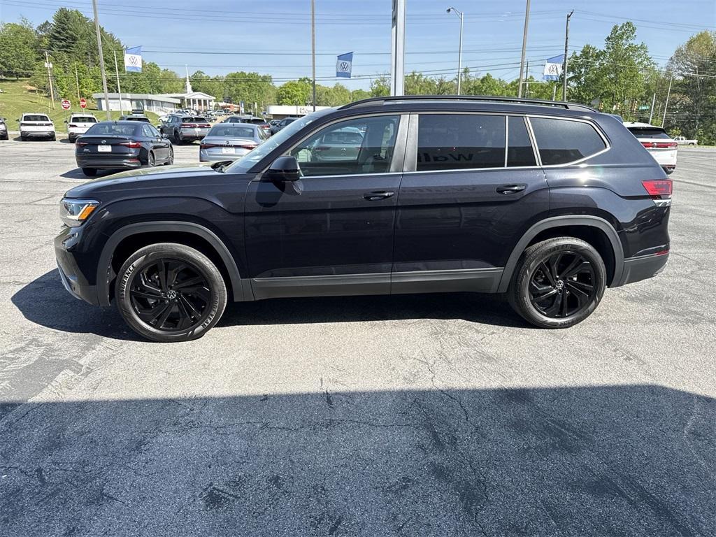 used 2023 Volkswagen Atlas car, priced at $32,900