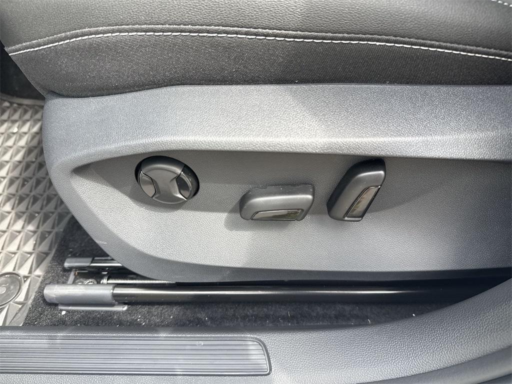 new 2024 Volkswagen Taos car, priced at $32,322
