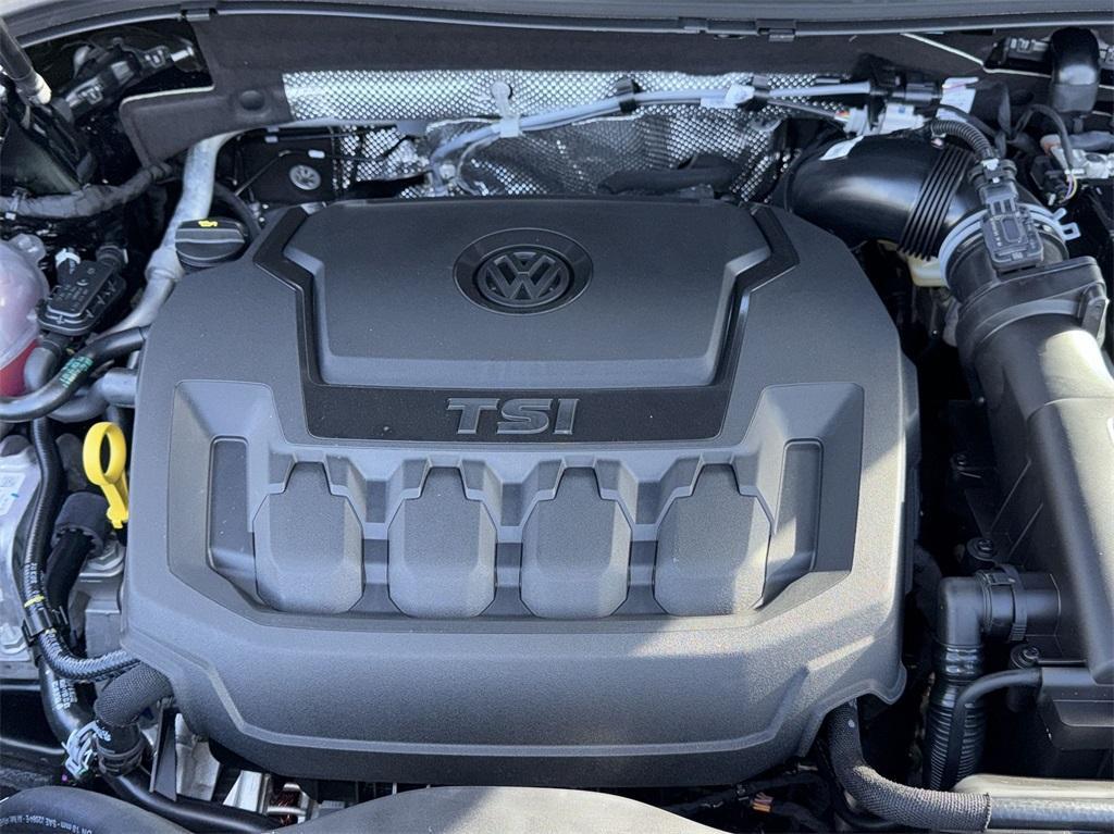 new 2024 Volkswagen Tiguan car, priced at $35,930