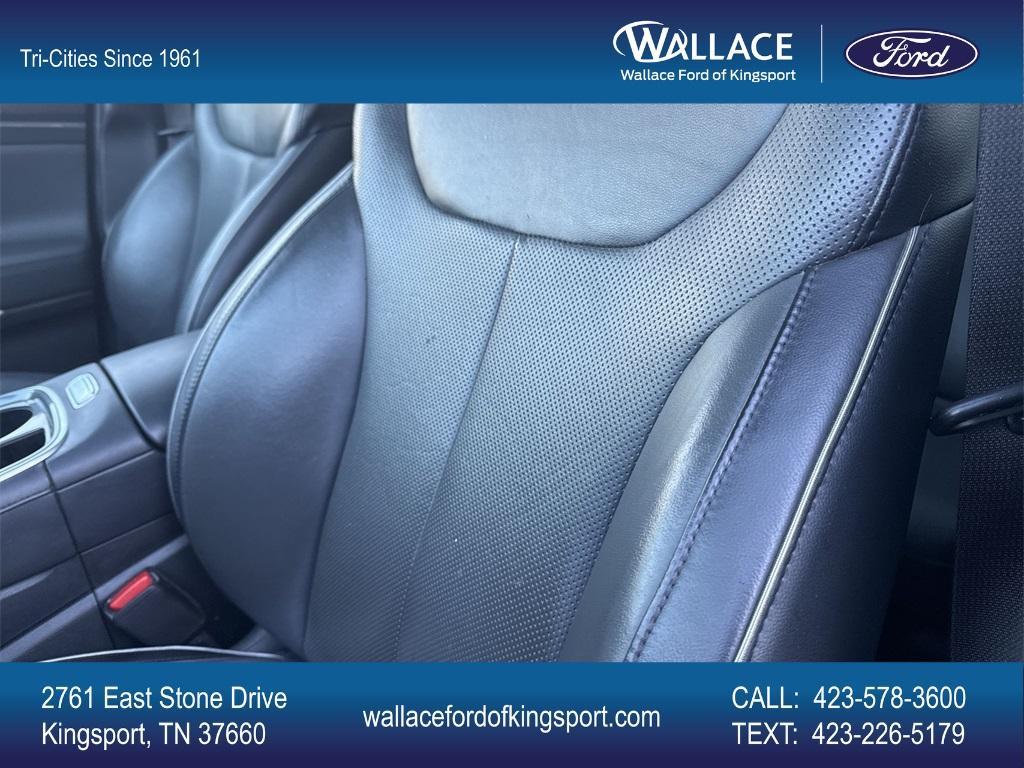 used 2022 Hyundai Santa Fe car, priced at $21,900