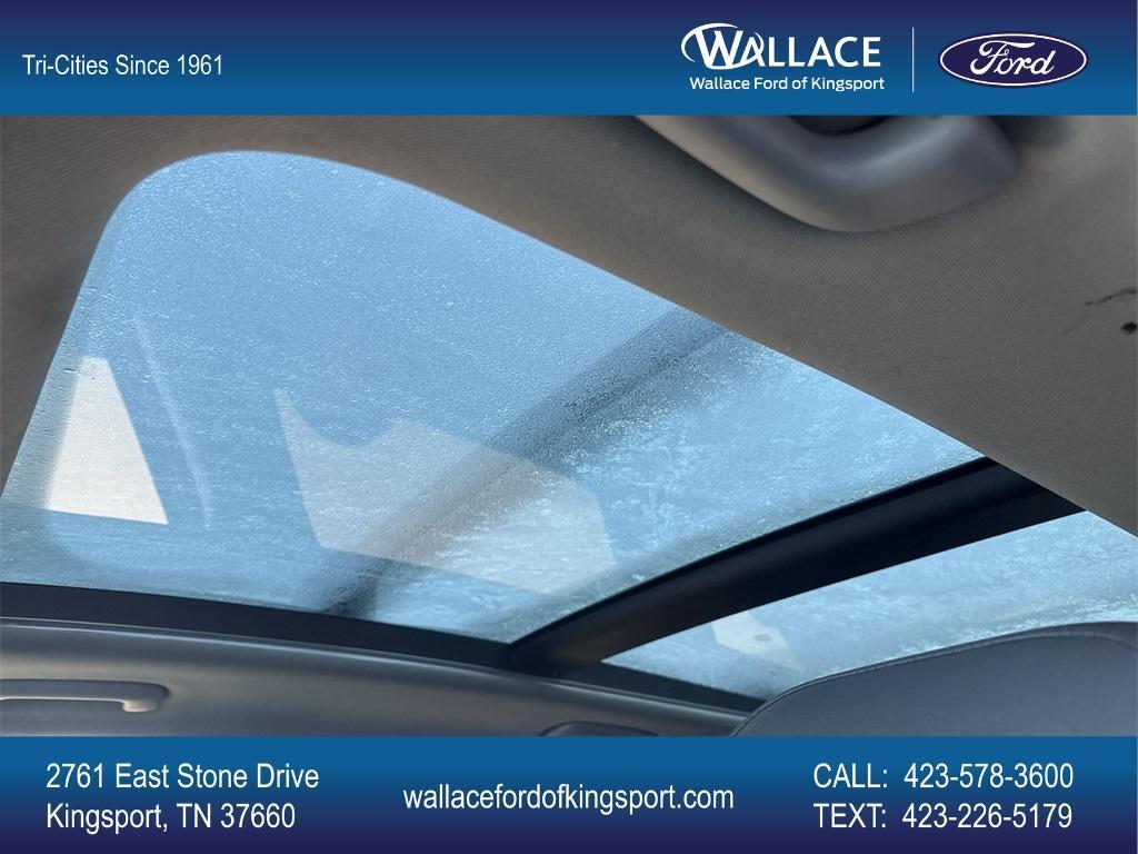 used 2022 Hyundai Santa Fe car, priced at $21,900