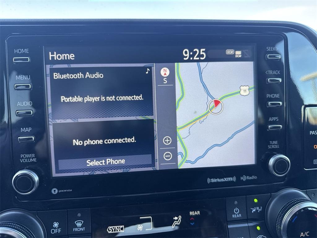 used 2022 Toyota Highlander car, priced at $36,950